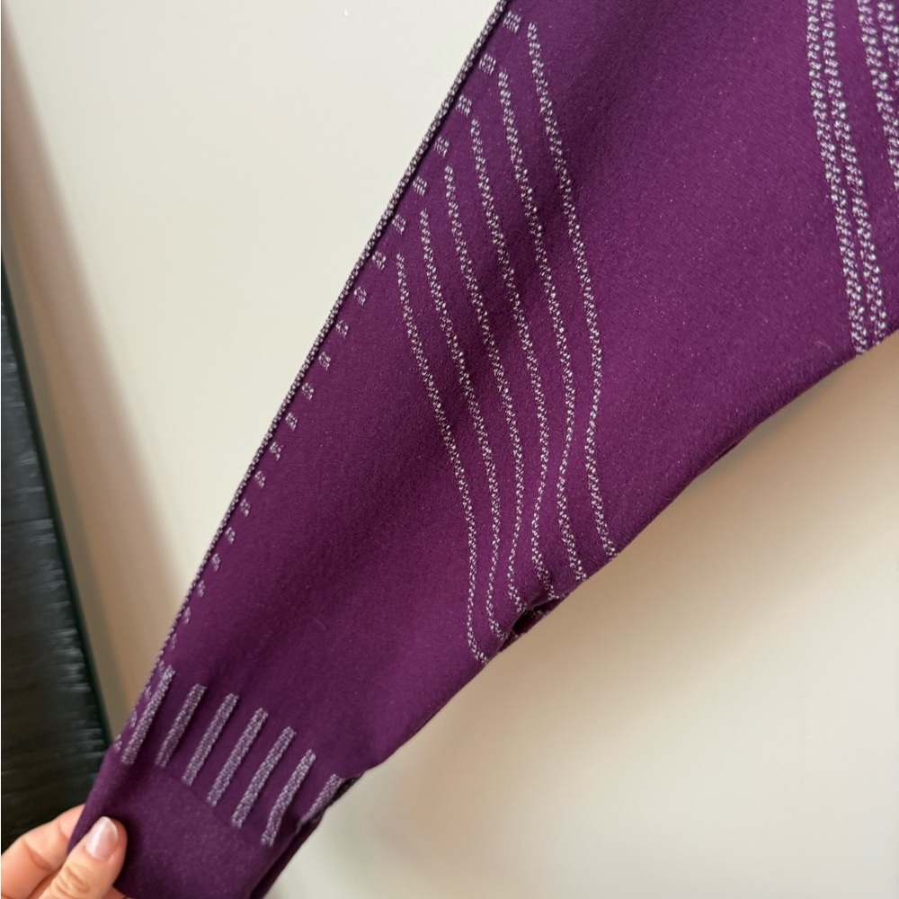 Fabletics Purple deco sculptknit size 3X top women’s - Picture 5 of 6